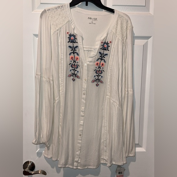 NWT Maternity Flutter & Kick XL Blouse - Picture 1 of 3